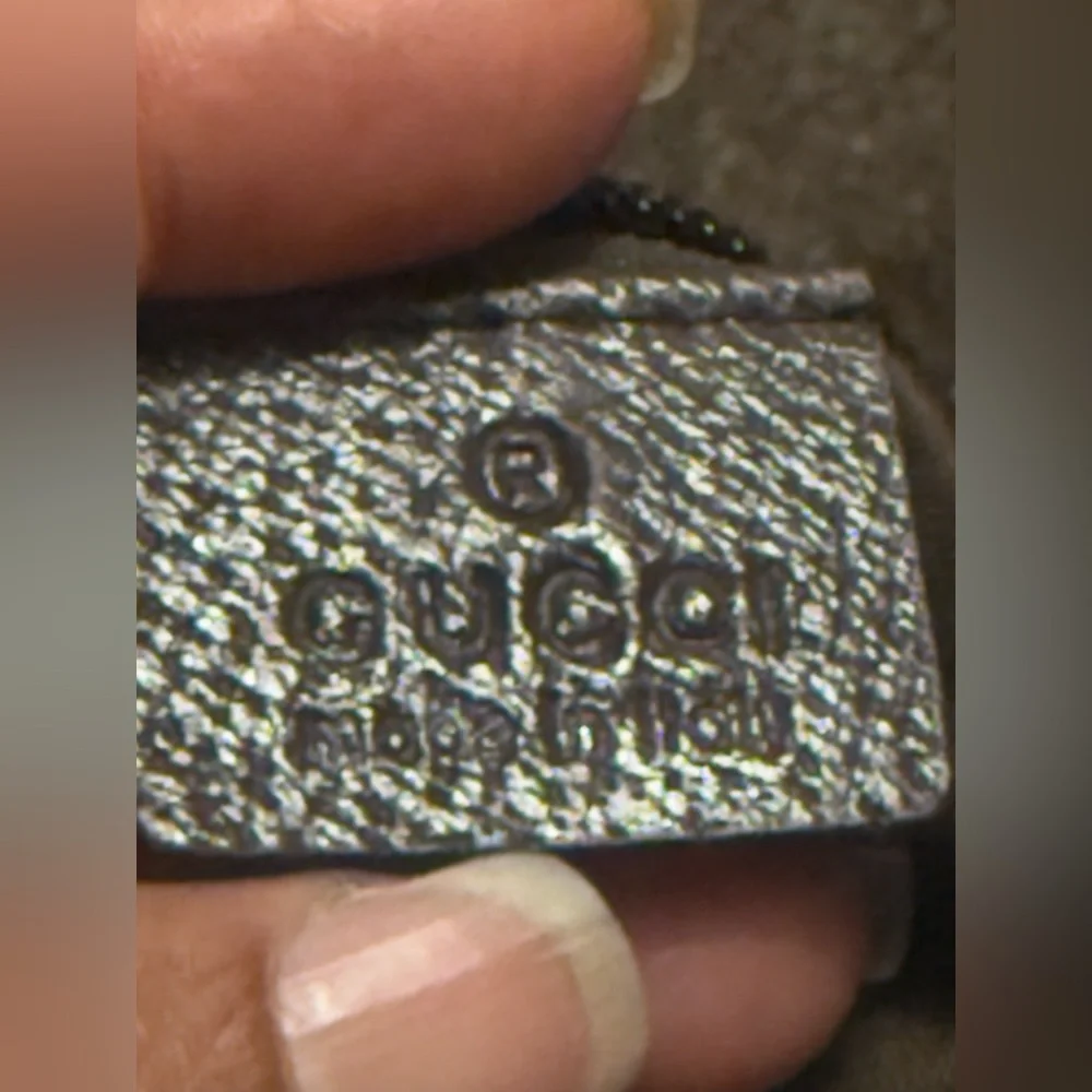 Gucci Tan Messenger Bag with Green and Red Strap - Picture 10 of 14